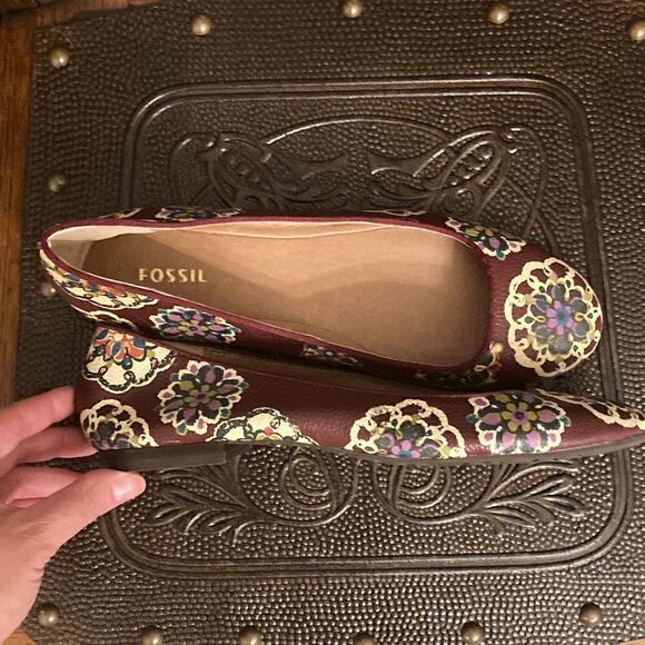 Fossil Ballet Floral Leather Flats - Picture 7 of 9